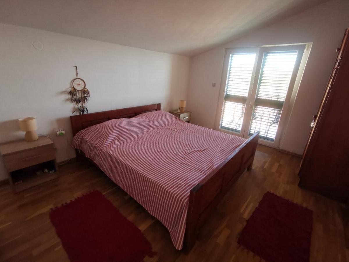 Apartments Luca Zaboric Bagian luar foto